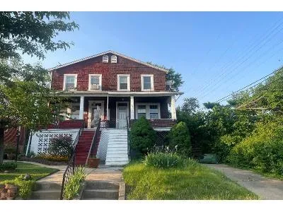 Fleetwood Ave for Sale
