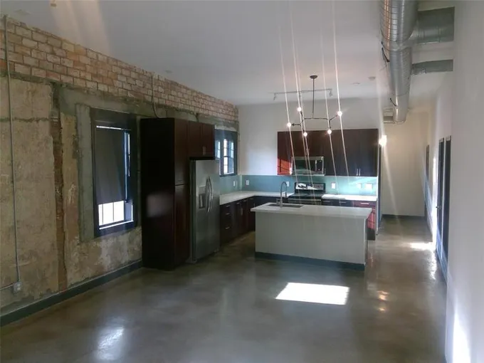 6819 Avenue C C, Houston, TX 77011 for Rent