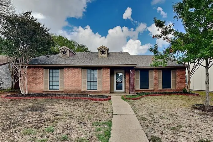 527 English Oak Dr, Allen, TX 75002 for Sale