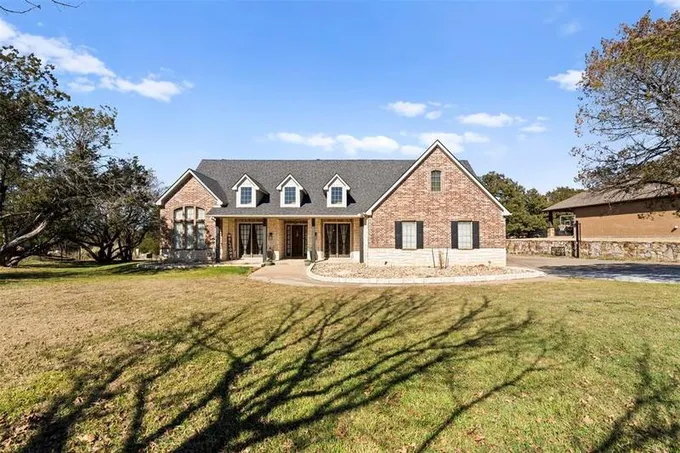 2010 Wigeon St, Granbury, TX 76049 for Sale