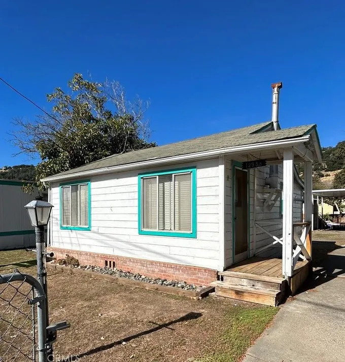 12958 3rd St, Clearlake Oaks, CA 95423 - MLS LC23208016 for Sale
