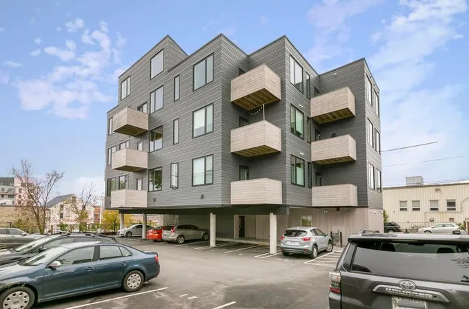 60 Parris Street 407, Portland ME 04101 for Sale