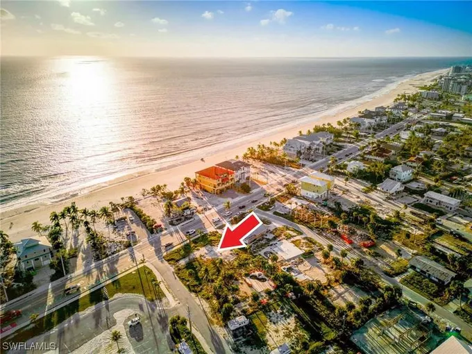 121 CONNECTICUT ST, FORT MYERS BEACH, FL 33931 Single Family Residence For Sale  MLS# 223092979 for Rent