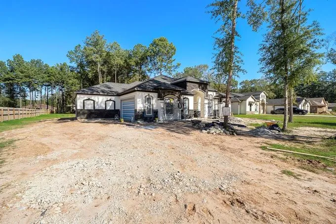 27577 Rio Blanco Dr, Splendora, TX 77372 for Sale