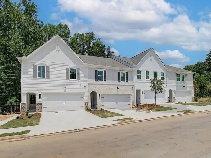 110 Bluffington Way, Marietta, GA 30066  MLS# 7328922 for Sale