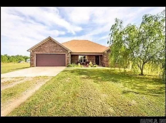 14 Cody Ln - Conway, AR 72032 - Home For Rent