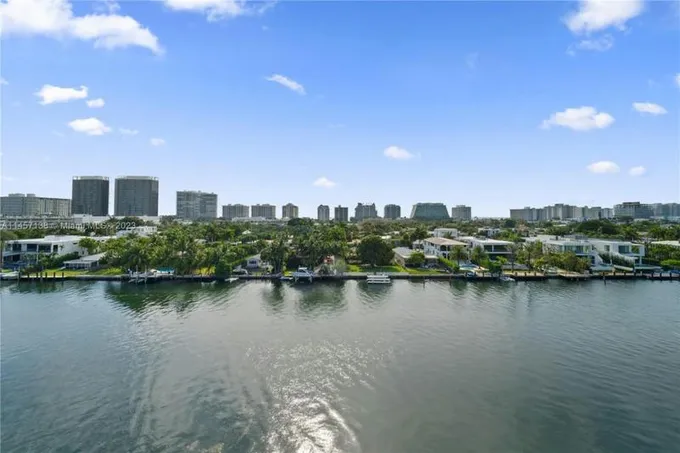 9341 E BAY HARBOR DR # PH-B, Bay Harbor Islands, FL 33154 Condominium For Sale  MLS# A11457138