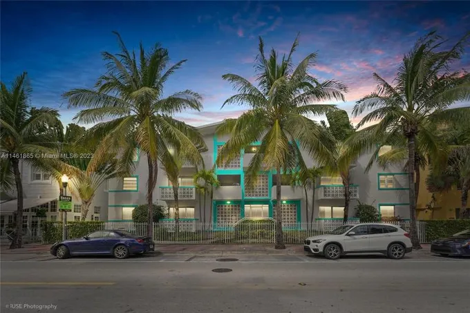 350 Collins Avenue, Unit 306, Miami Beach, FL 33139 for Sale