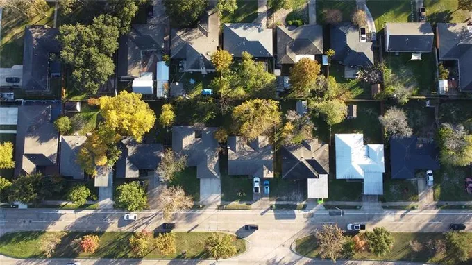 4517 W 43rd St, Houston, TX 77092 for Sale