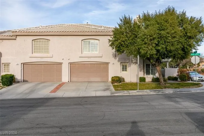 Henderson, Clark County, NV House for sale Property ID: 418930944