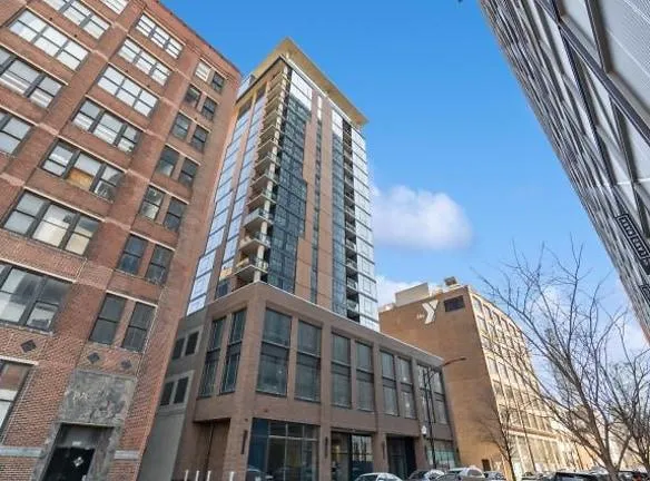 1044 W Van Buren St - Chicago, IL 60607 - Home For Rent