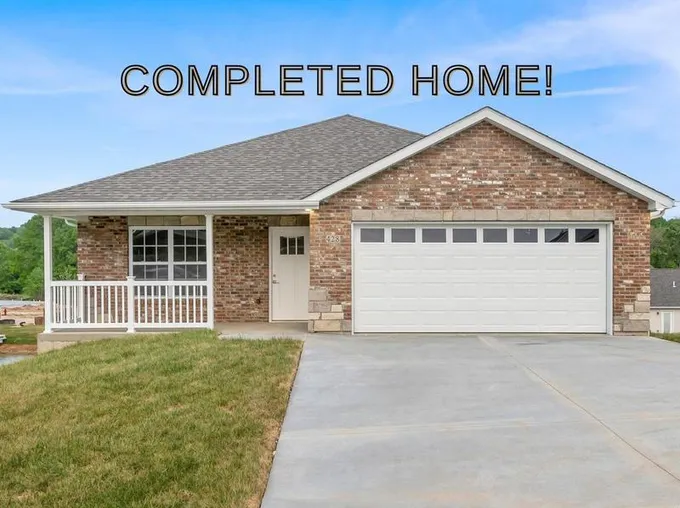 428 Cloverleaf Dr, Washington, MO 63090 - MLS 23072852 for Sale