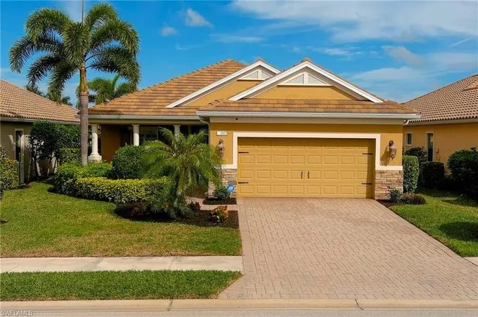 Naples, Collier County, FL Lakefront Property, Waterfront Property, House for sale Property ID: 418796161