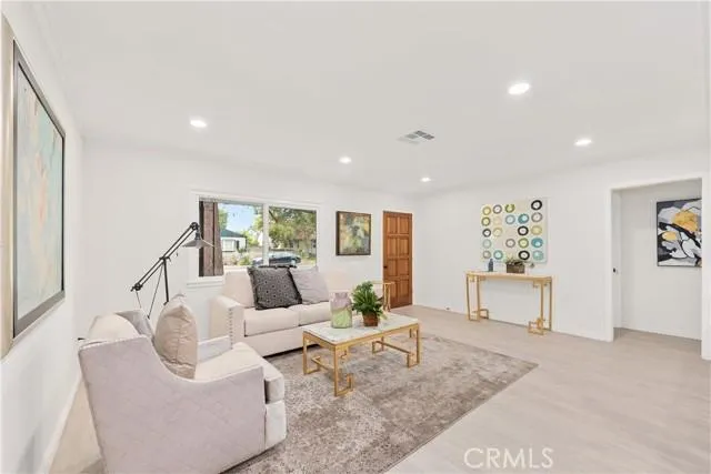 2312 N Sparks, Burbank CA 91504 for Sale