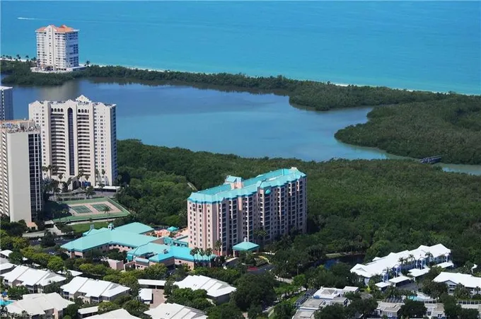100 Glenview Place, Unit 209, Naples, FL 34108 for Sale