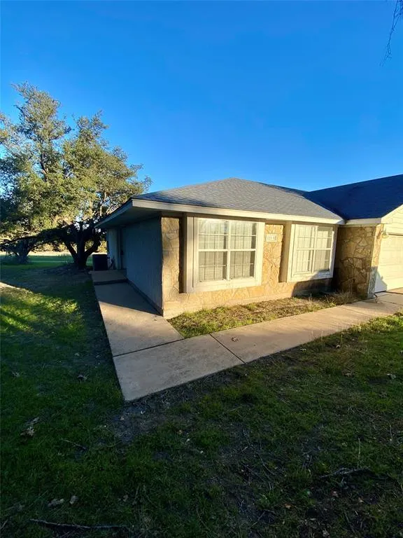 3201 Mac Arthur Ave, Lago Vista, TX 78645 for Rent
