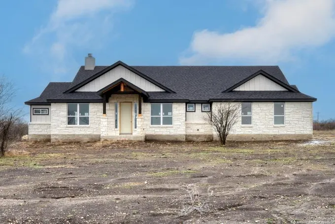 106 Wild Persimmon Trl, Marion, TX 78124  MLS# 1742881 for Sale