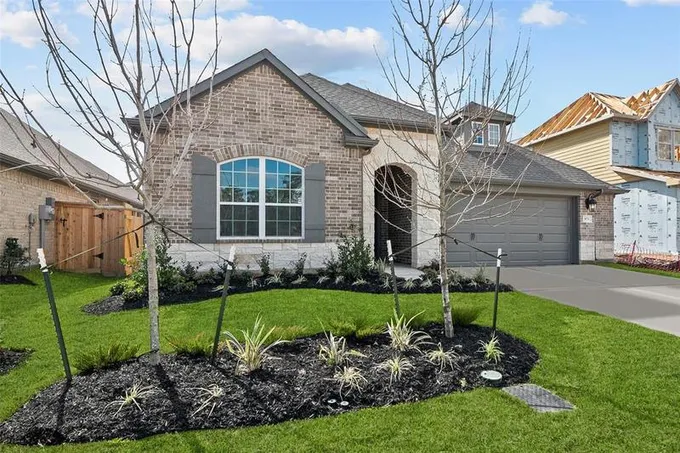 971 Terlingua Creek Dr, Conroe, TX 77304 for Sale