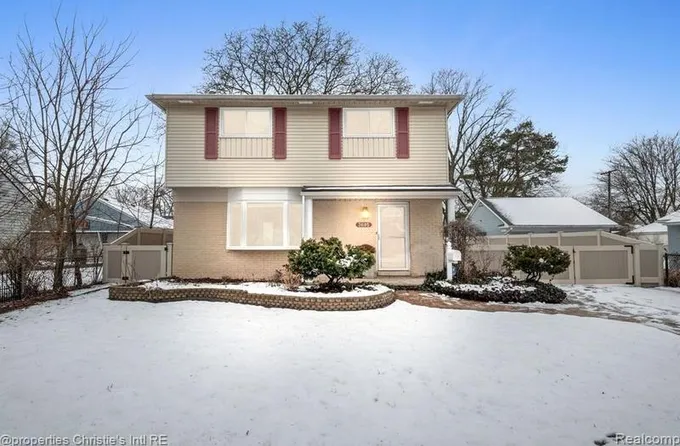 3605 Linwood Ave, Royal Oak, MI 48073 - MLS 20240006402 for Rent