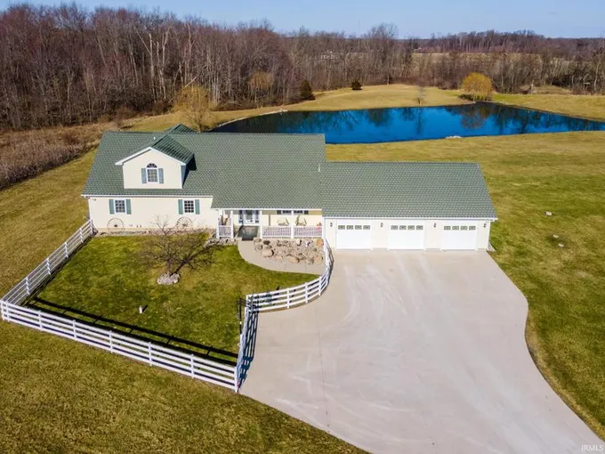 6518 County Road 427, Auburn, IN 46706 for Sale