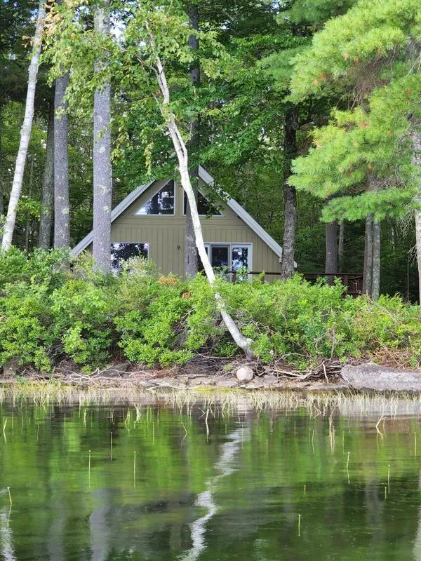 00 Green Island, Liberty ME 04949 for Sale