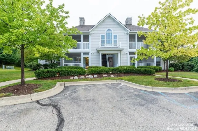 1054 Joyce Ln #91, Ann Arbor, MI 48103 - MLS 24005534 for Rent