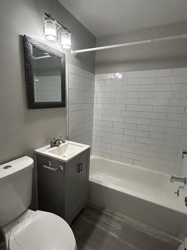 1 Bedroom Garden  Weymouth Court Apartments for Sale