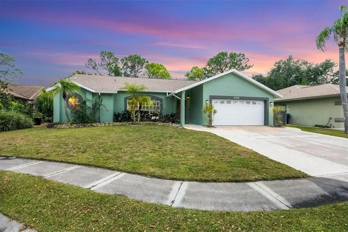 3139 57th Ave Circle East, Bradenton, FL 34203 for Sale