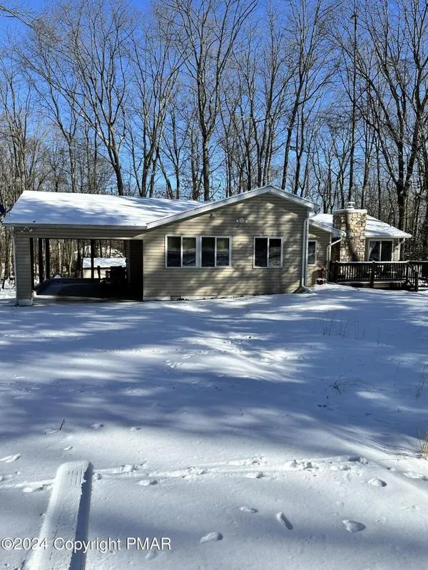 Cresco, Monroe County, PA House for sale Property ID: 418725516