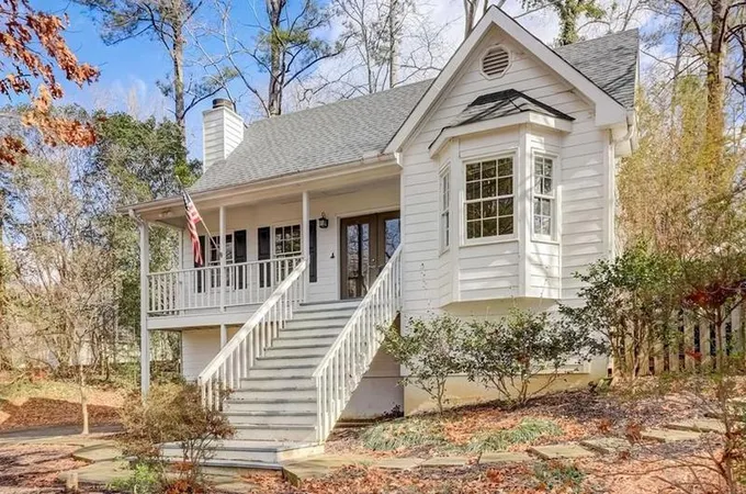 5010 Forest Hills Dr, Forsyth County, GA 30041 - MLS 7327764 for Sale
