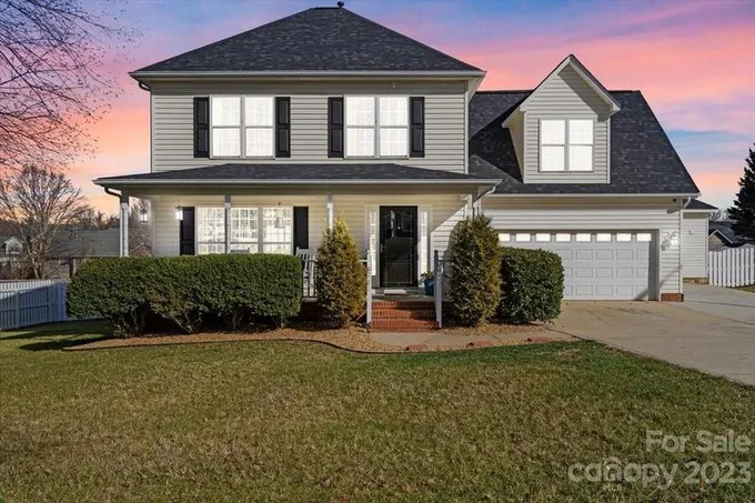 Dallas, Gaston County, NC House for sale Property ID: 418660092