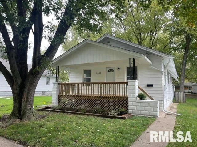 2804 N PEORIA AVE, Peoria, IL 61603 Single Family Residence For Sale  MLS# PA1247502