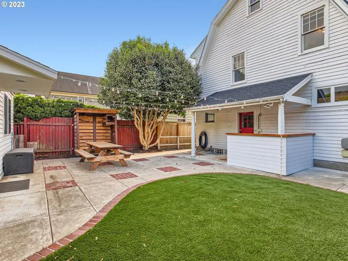 1608 NE PRESCOTT ST, Portland OR 97211 for Sale