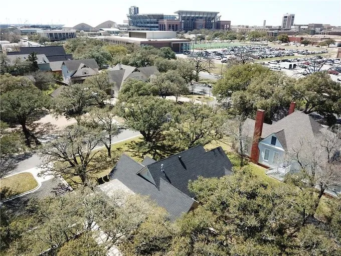 107 Pershing Avenue, College Station, TX 77840 for Sale