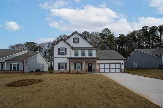 572 Calgary Downs Drive, Winder, GA 30680 - MLS 7310168 for Sale