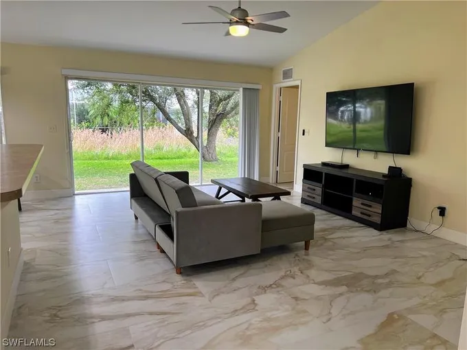 950 Southwest 15th Place, Cape Coral, FL 33991 for Sale