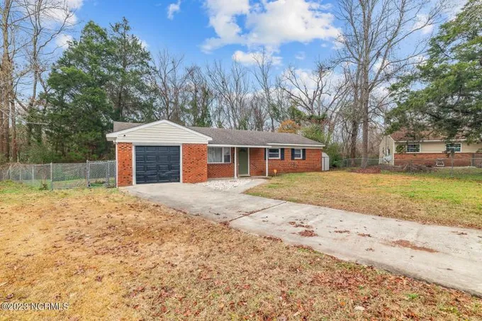 Jacksonville, Onslow County, NC House for sale Property ID: 418576348