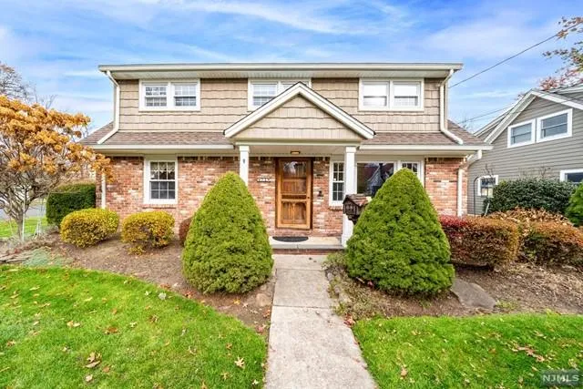 71 Day Avenue, Tenafly, NJ 07670 for Sale
