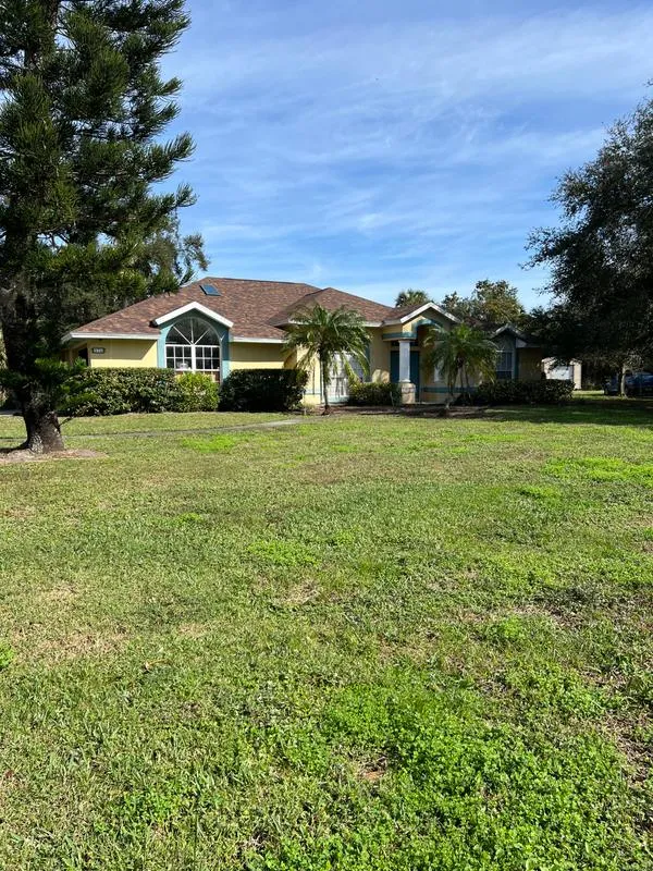 575 Laurel Oak Court Northeast, Palm Bay, FL 32907 for Sale