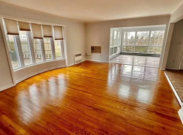 78 Cedarhurst Ave - Cedarhurst, NY 11516 - Home For Rent