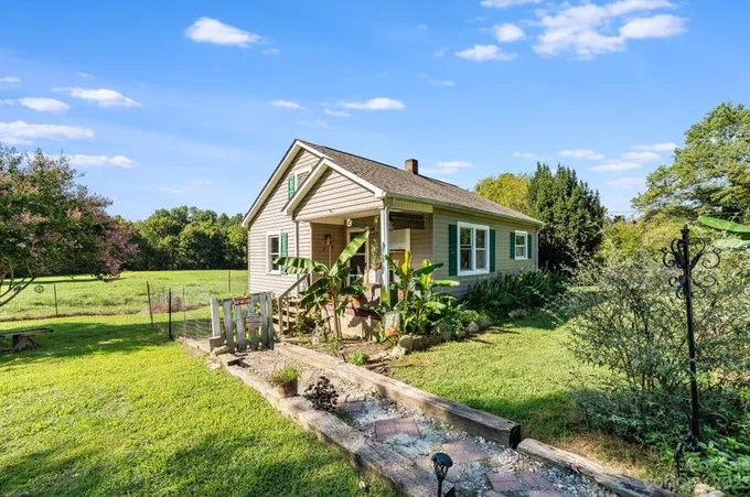 46 Emma Brooke Ln, Taylorsville, NC 28681 - MLS 4067865 for Sale