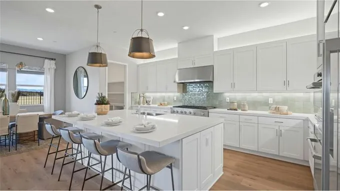 29583 PASEO GUIJARRO, Valencia, CA 91354 Single Family Residence For Sale  MLS# OC24028583