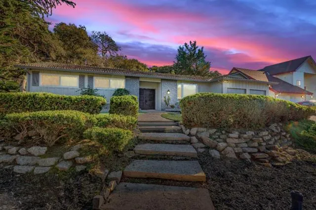 9445 Valley Oak, Salinas CA 93907 for Sale