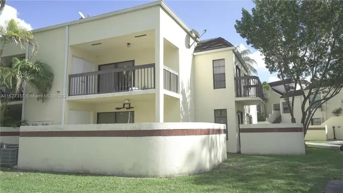 12998 Southwest 88th Lane, Unit B201, Miami, FL 33186 for Sale