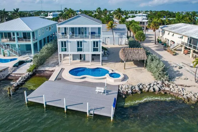 Ramrod Key, Monroe County, FL Lakefront Property, Waterfront Property, House for sale Property ID: 418738897