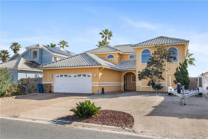 13813 Eaglesnest Bay Dr, Corpus Christi, TX 78418  MLS# 431320 for Sale