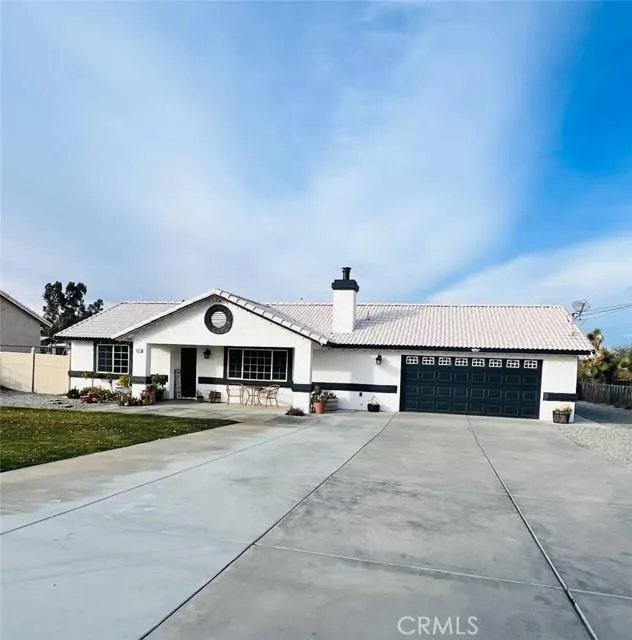 15018 Riverside St, Hesperia CA 92345 for Sale