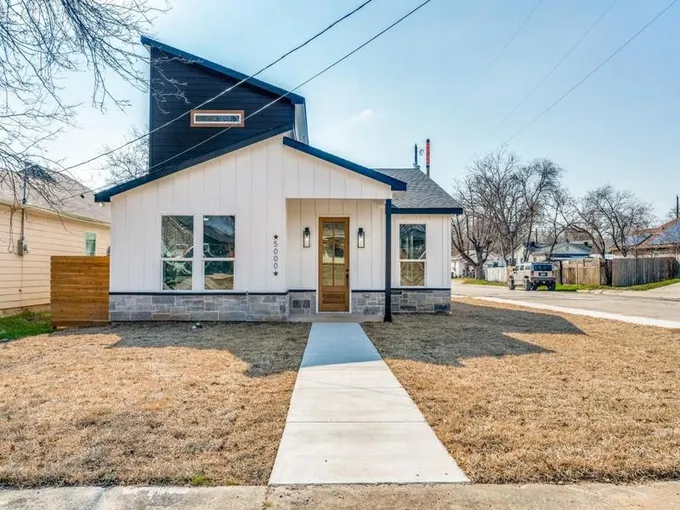 5000 Elgin Street, Fort Worth, TX 76105 for Sale