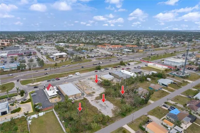 3325 Tamiami Trail, Port Charlotte, FL 33952 for Sale