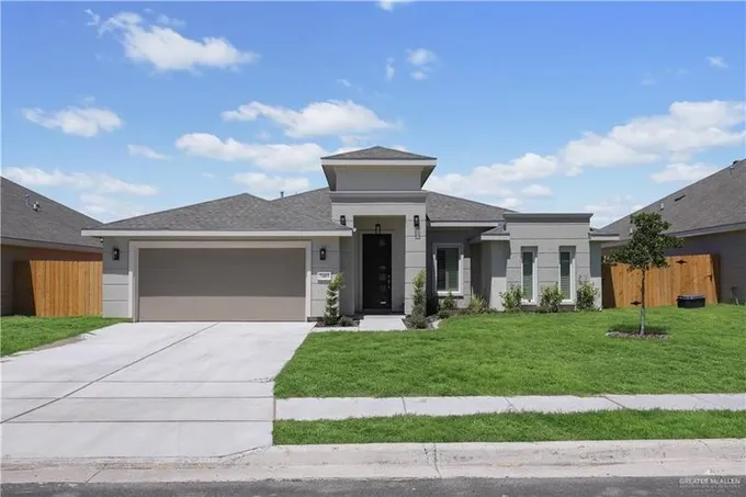 7405 53rd Street, Mc Allen, TX 78504 for Sale